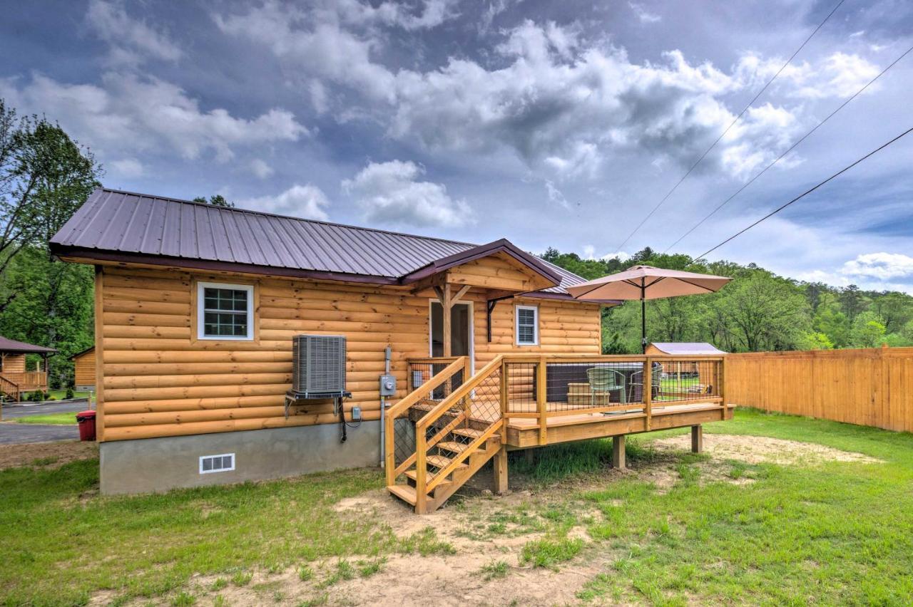 Cozy Cabin On Tuckasegee River - Near Bryson City Esterno foto