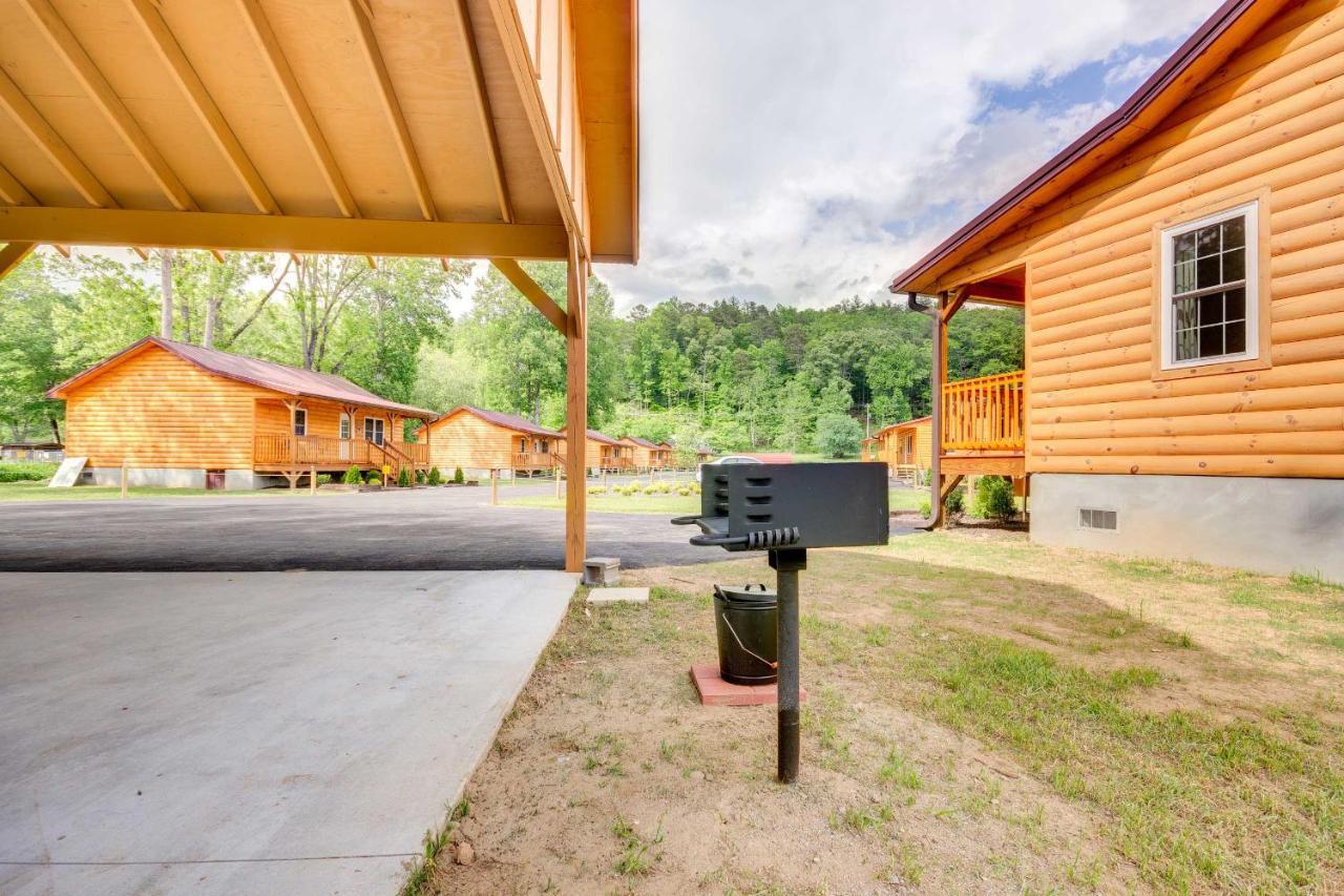 Cozy Cabin On Tuckasegee River - Near Bryson City Esterno foto